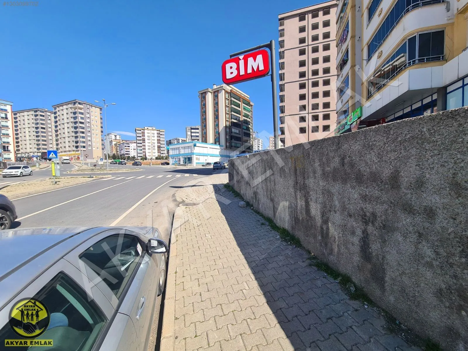 AKYAR EMLAK'DAN GENİŞ CADDE ÜSTÜ SATILIK İŞYERİ — 2