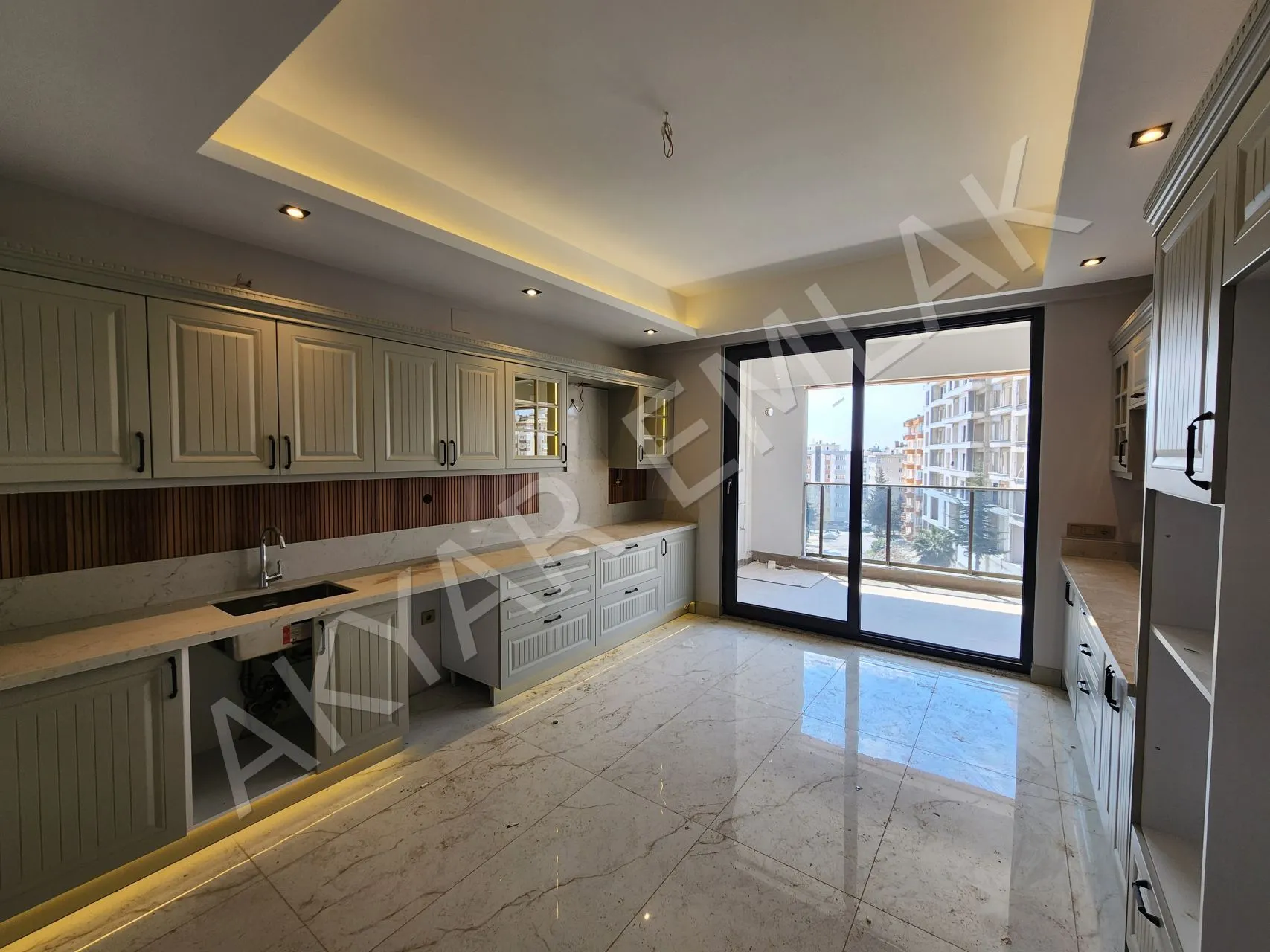 AKYAR EMLAK'DAN LÜKS YAPI 5+1 DAİRE YENİ YAPI — 3