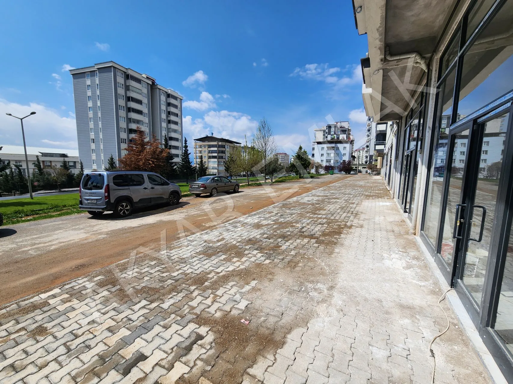 AKYAR EMLAK SELÇUKLU MAH. ANA CADDE DÜKKANLAR ACİL — 8