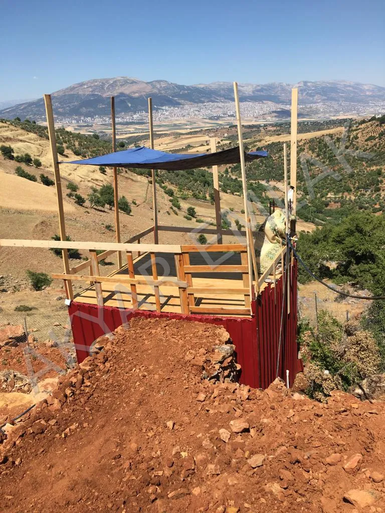 AKYAR EMLAK FATMALIDA ŞEHİR MANZARALI BAĞ YAZLIK VİLLA YERİ ACİL — 2