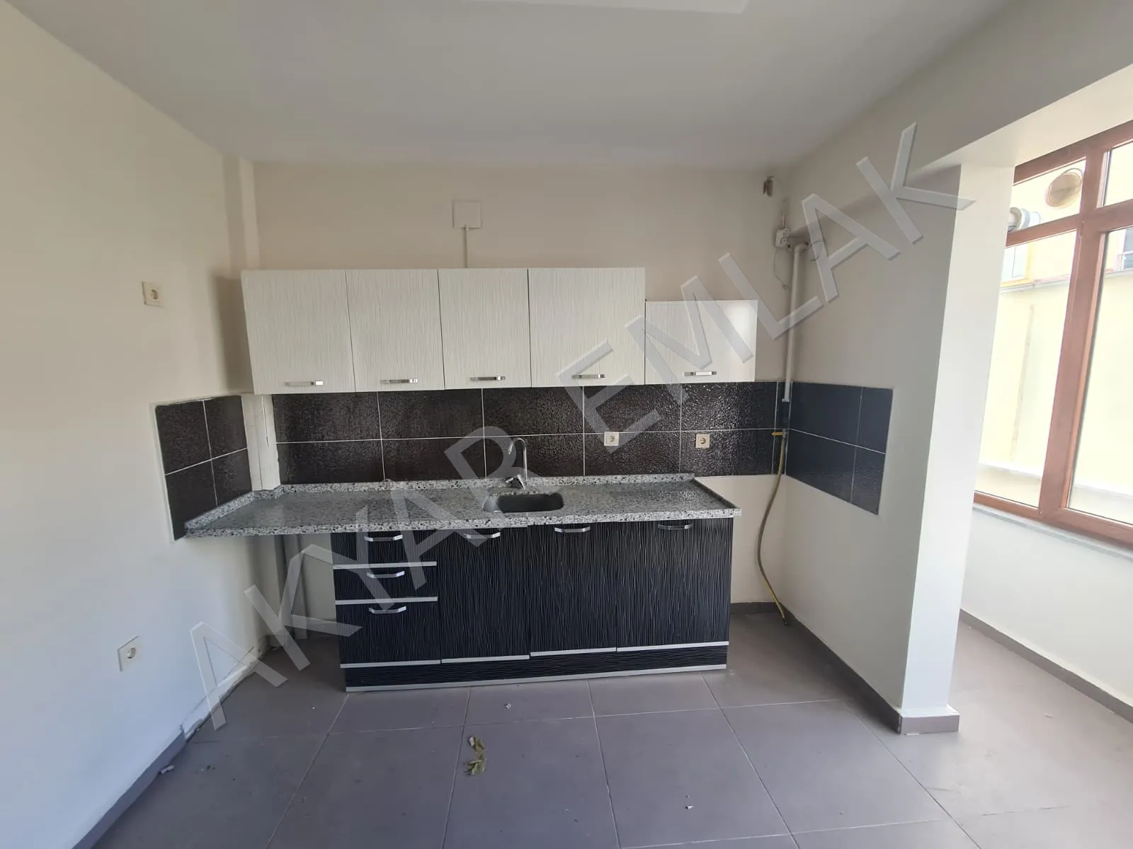 AKYAR EMLAK SELÇUKLU MAH.  2+1 GENİŞ DAİRE — 11