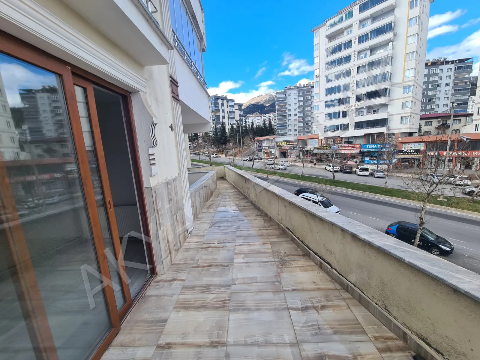 AKYAR EMLAK SELÇUKLU MAH.  2+1 GENİŞ DAİRE — 25