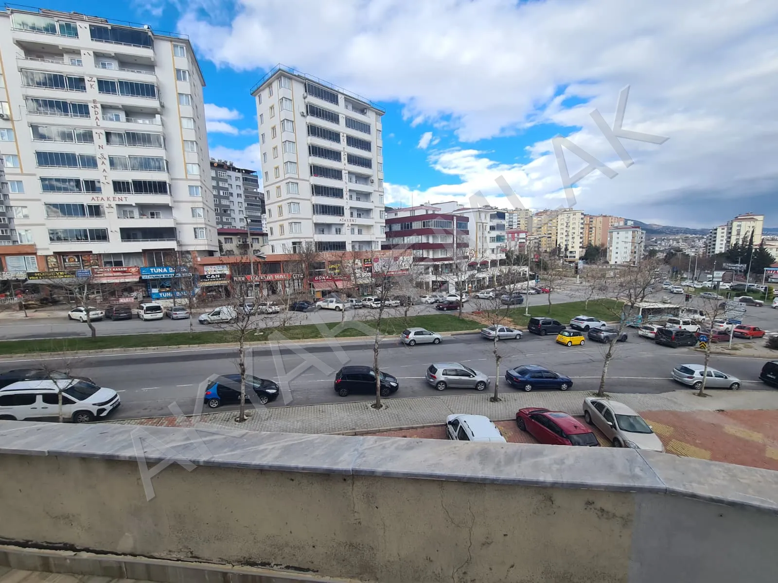 AKYAR EMLAK SELÇUKLU MAH.  2+1 GENİŞ DAİRE — 24