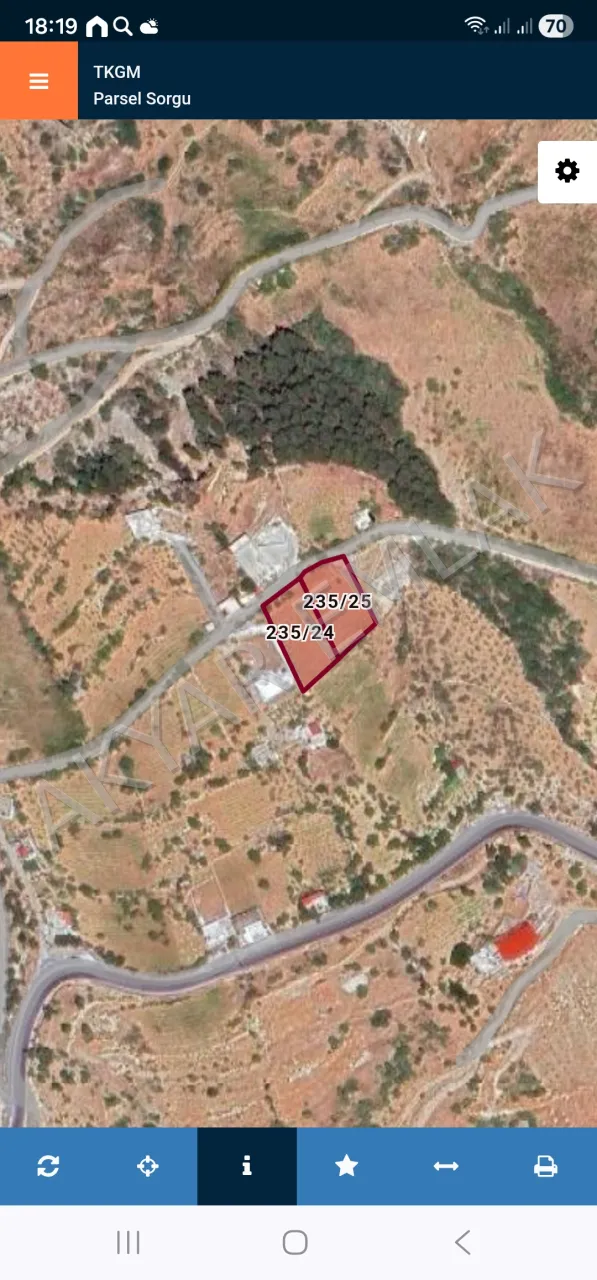AKYAR EMLAK SARIÇUKUR 3.060  M2 — 1