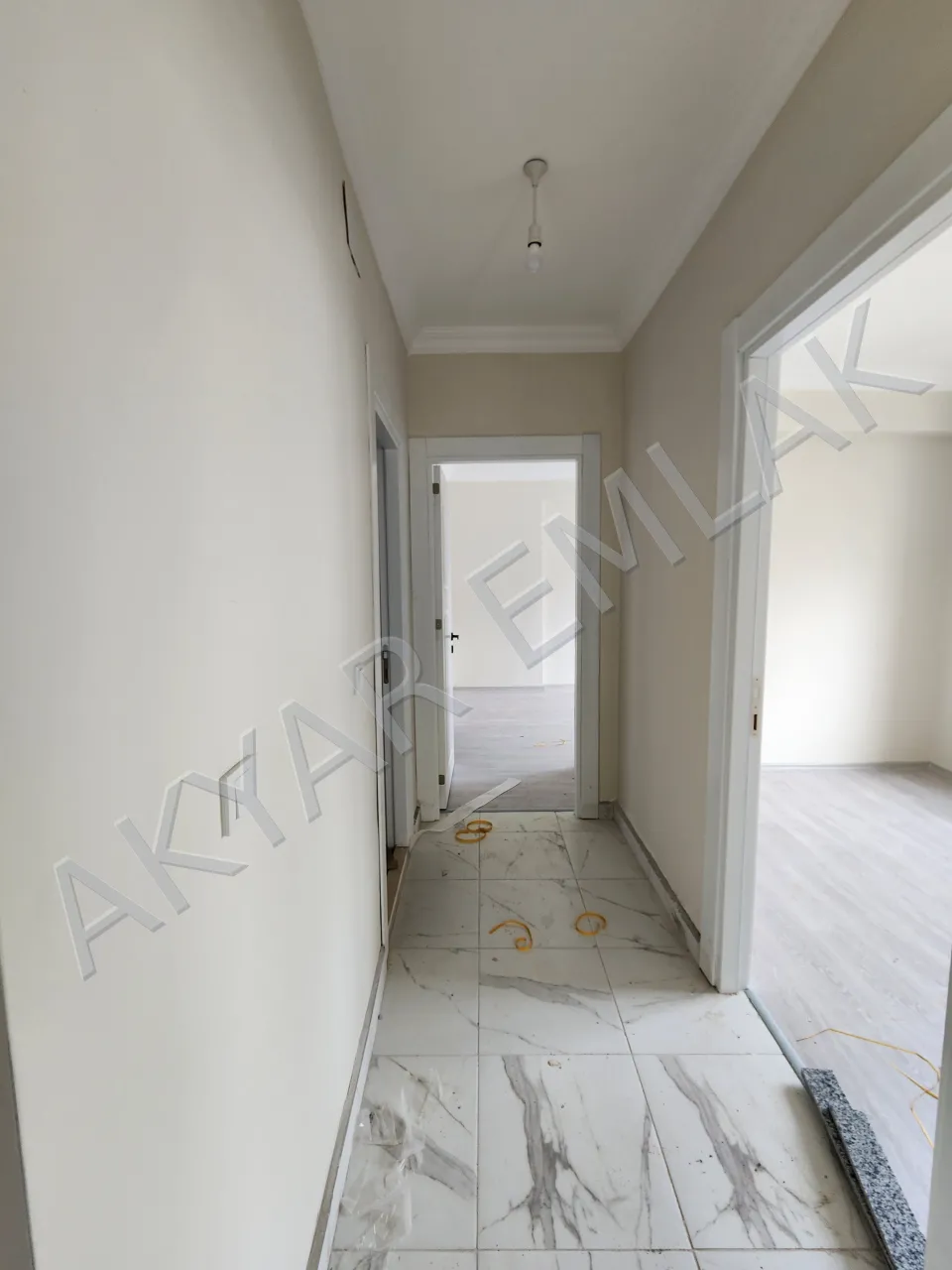AKYAR EMLAK’TAN ABDÜLHAMİTHAN MAHALLESİ’NDE SATILIK 3+1 DAİRE — 23