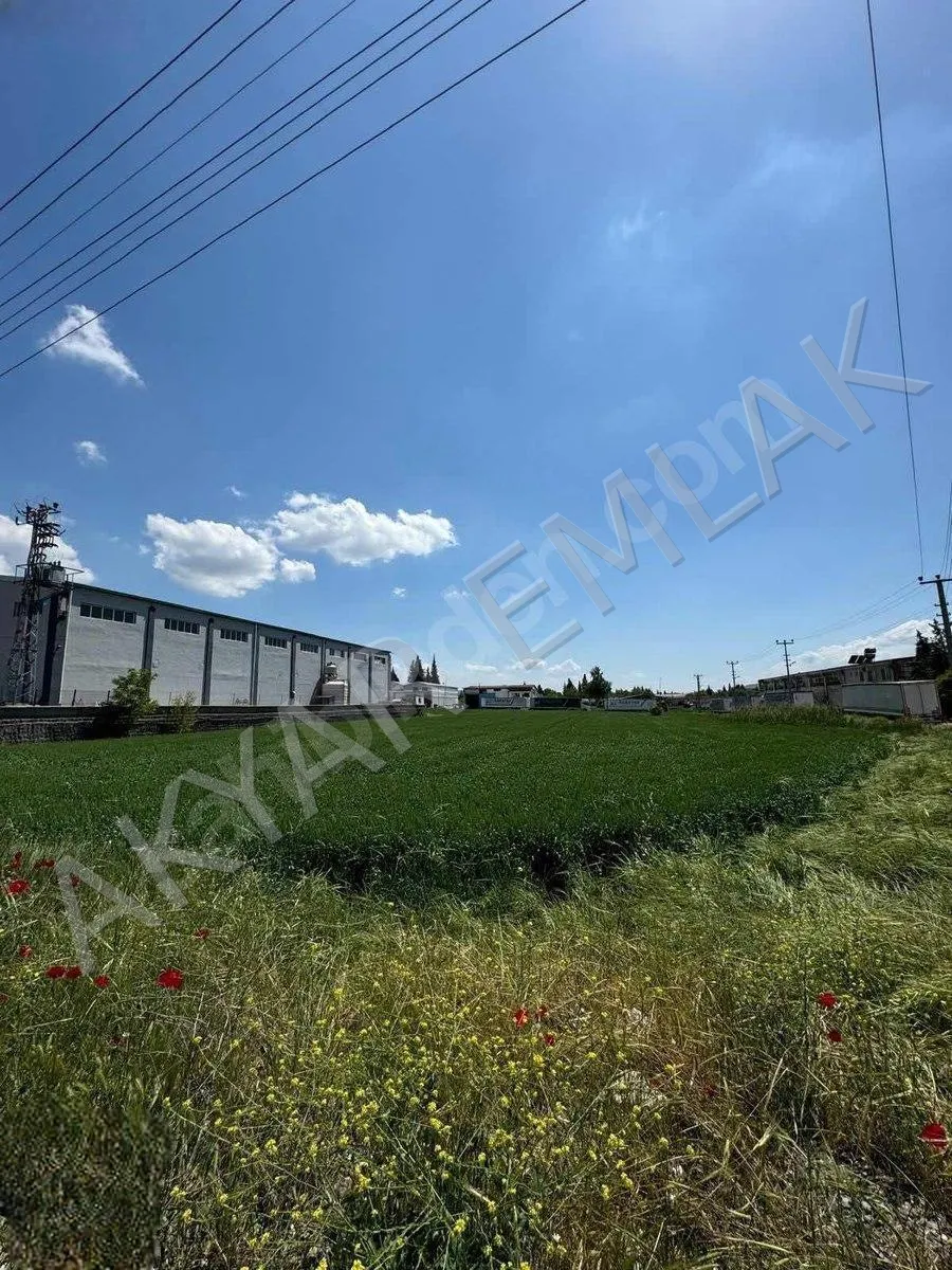 AKYAR EMLAK’TAN SATILIK HARİKA KONUMDA TİCARİ ARSA — 3