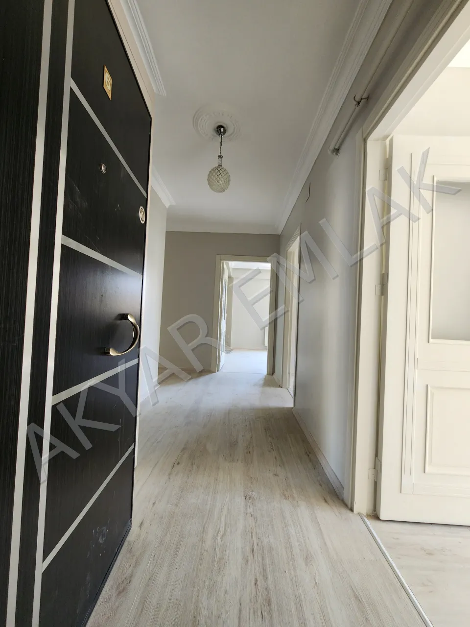AKYAR EMLAK'DAN KARAMANLI MAH. 4+1 GENİŞ DAİRE — 9