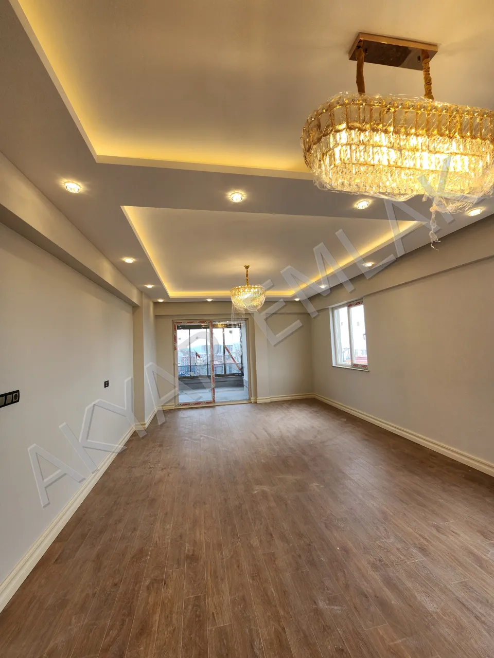 AKYAR EMLAK'DAN 5+1 LÜKS 260m² GENİŞ DAİRE — 16