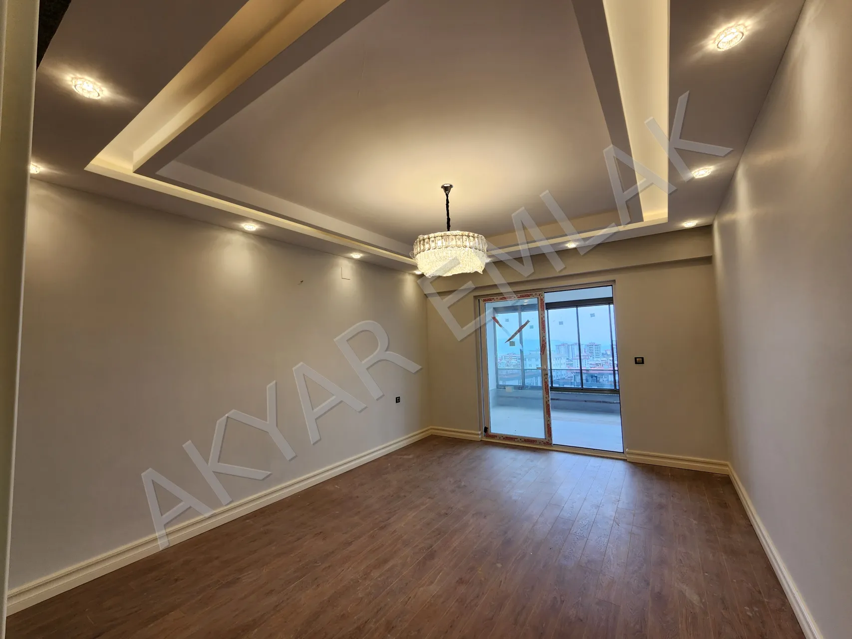 AKYAR EMLAK'DAN 5+1 LÜKS 260m² GENİŞ DAİRE — 13
