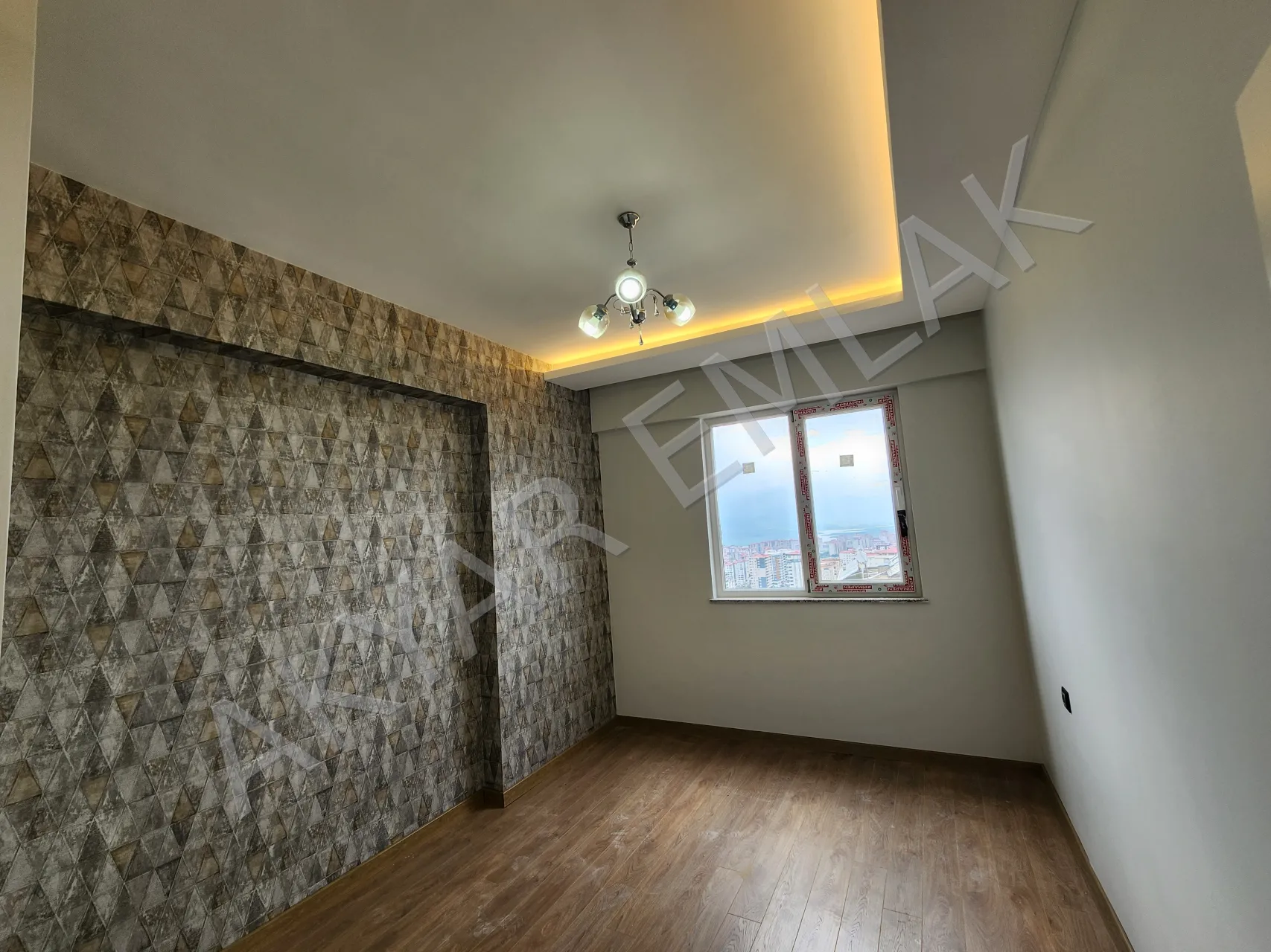 AKYAR EMLAK'DAN 5+1 LÜKS 260m² GENİŞ DAİRE — 24