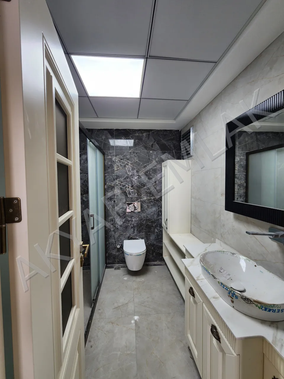 AKYAR EMLAK'DAN 5+1 LÜKS 260m² GENİŞ DAİRE — 25
