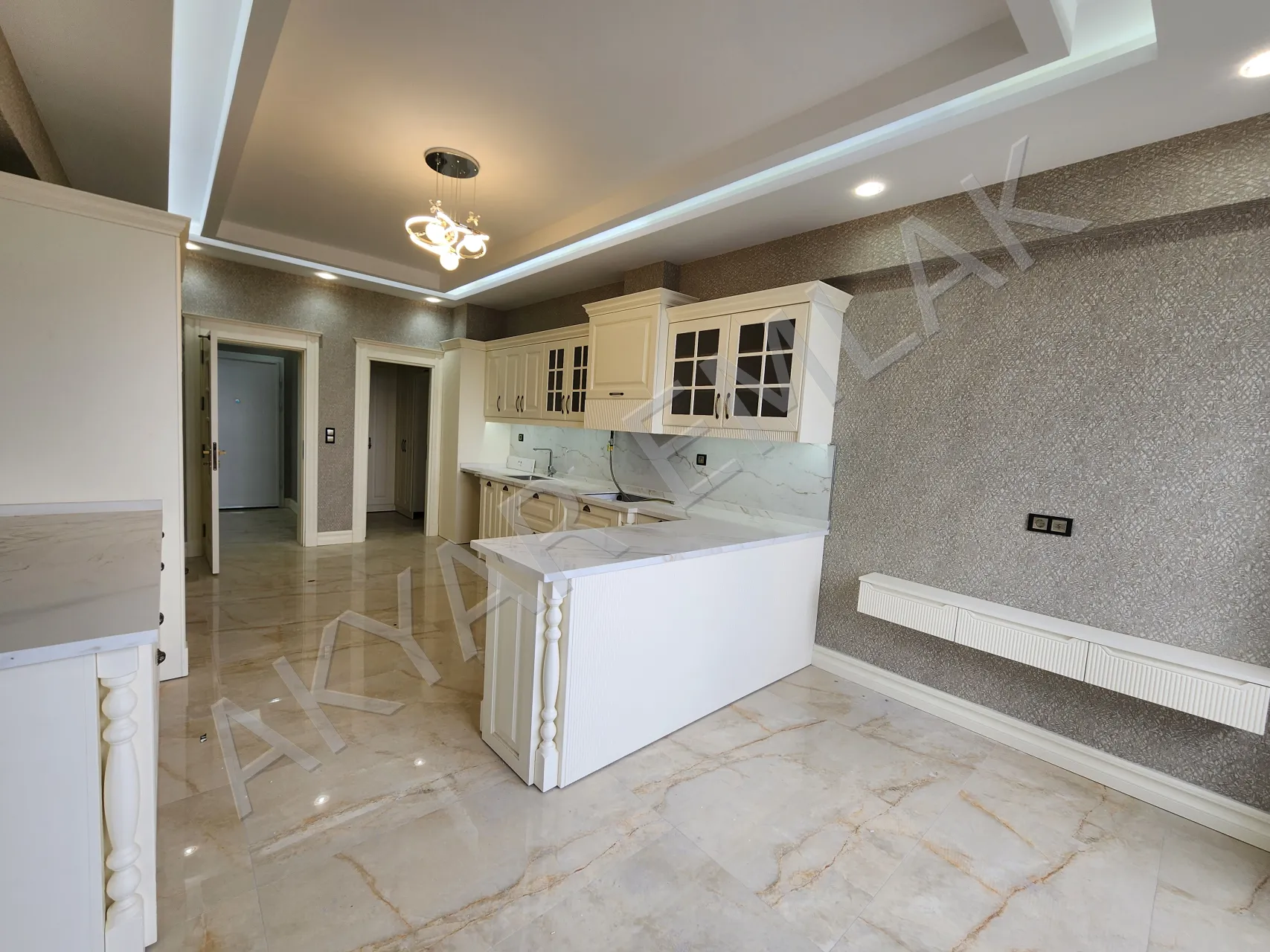 AKYAR EMLAK'DAN 5+1 LÜKS 260m² GENİŞ DAİRE — 8
