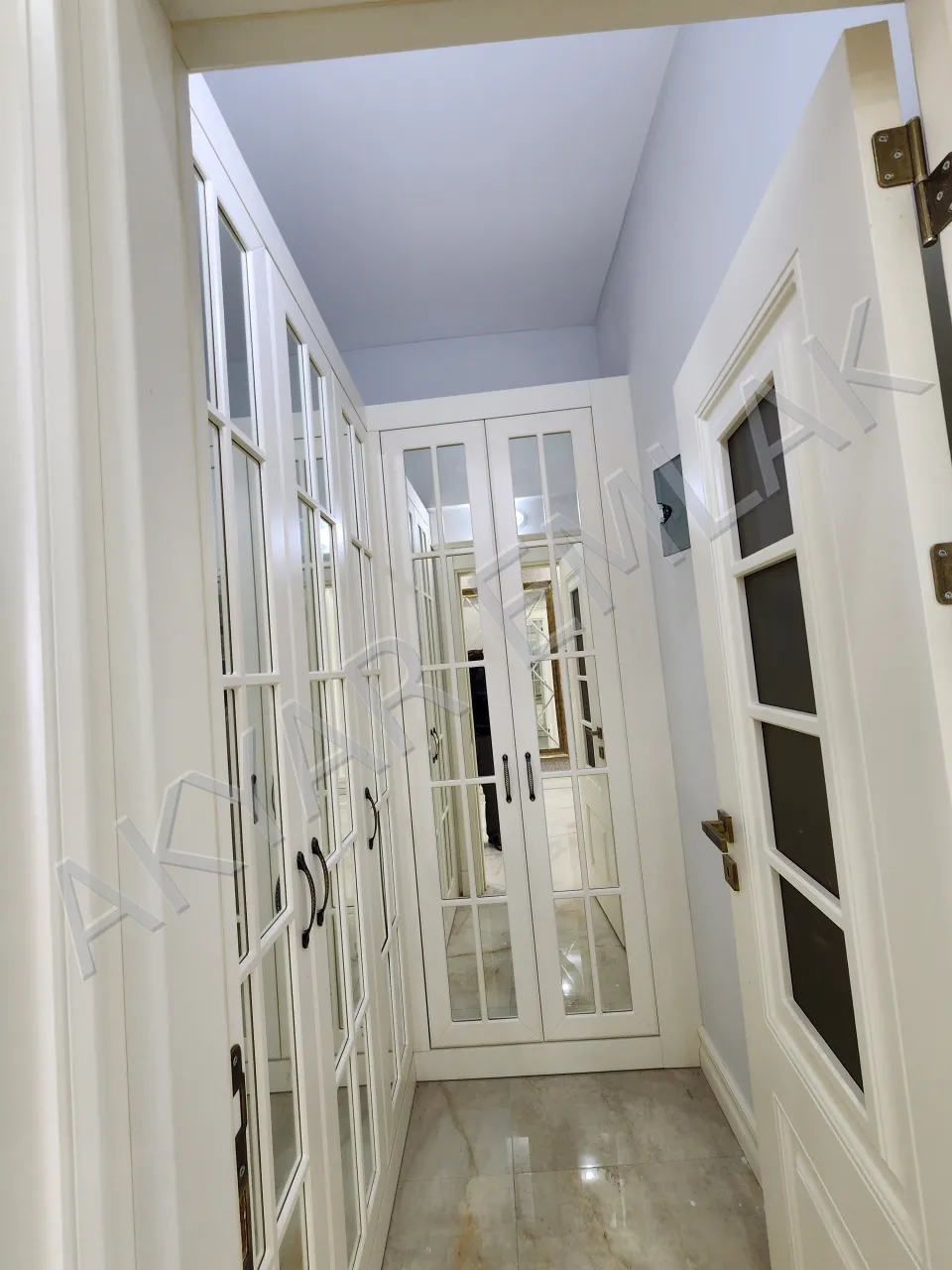 AKYAR EMLAK'DAN 5+1 LÜKS 260m² GENİŞ DAİRE — 11