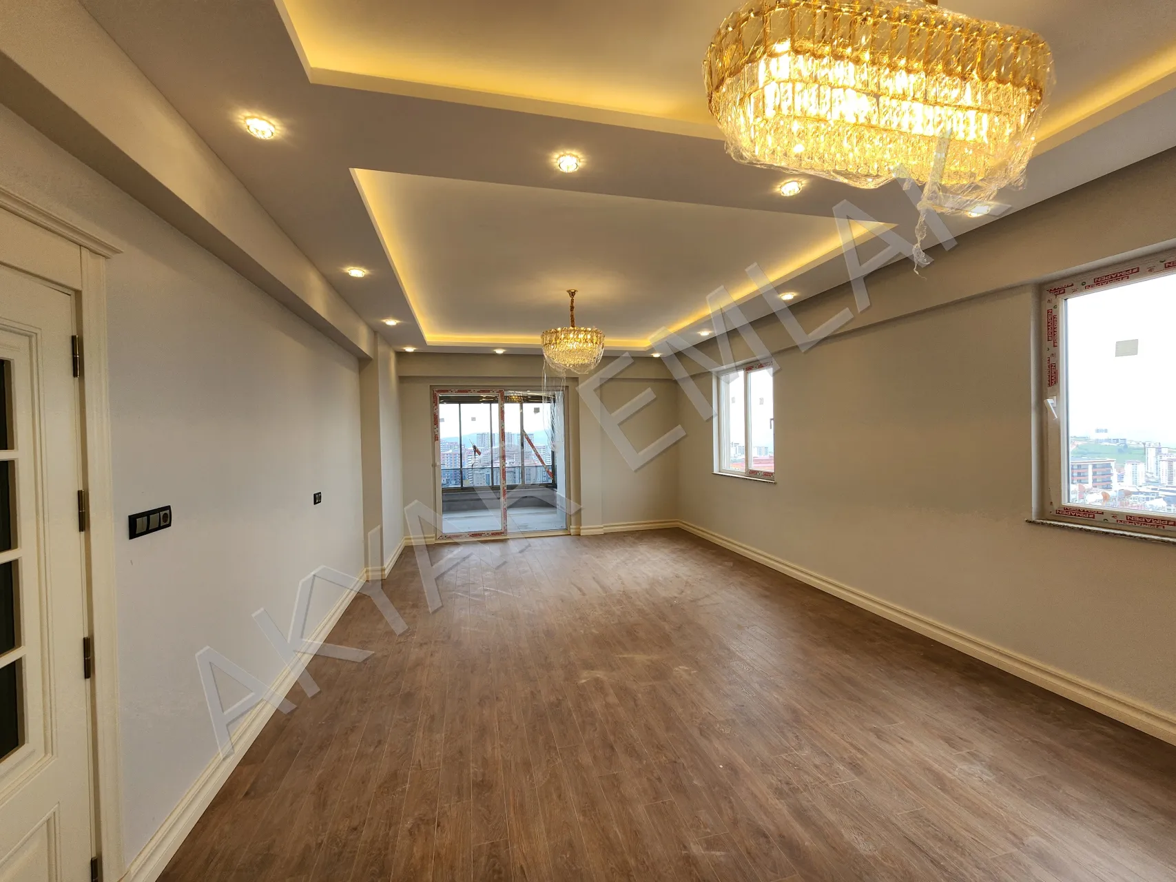 AKYAR EMLAK'DAN 5+1 LÜKS 260m² GENİŞ DAİRE — 17