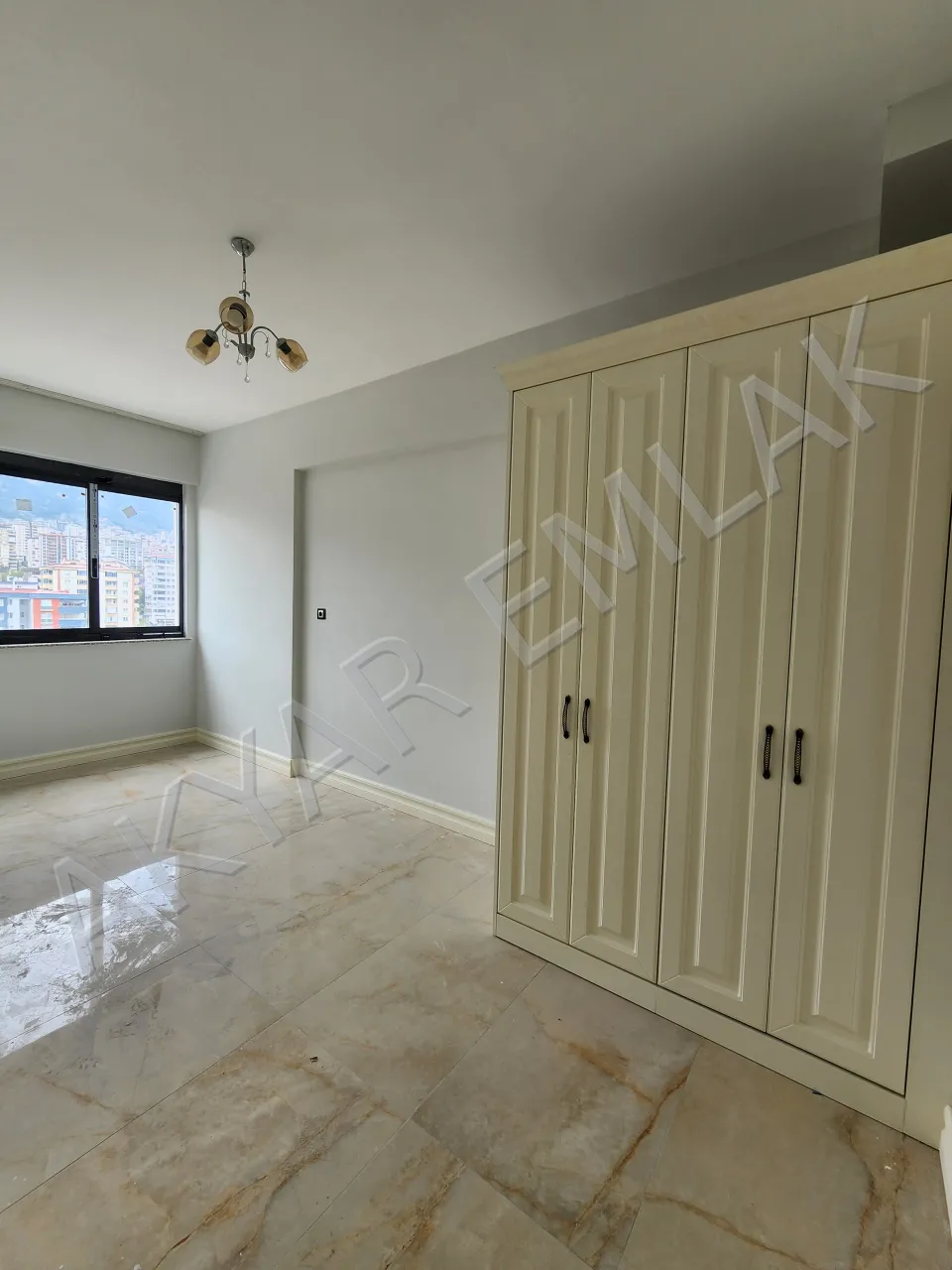 AKYAR EMLAK'DAN 5+1 LÜKS 260m² GENİŞ DAİRE — 29