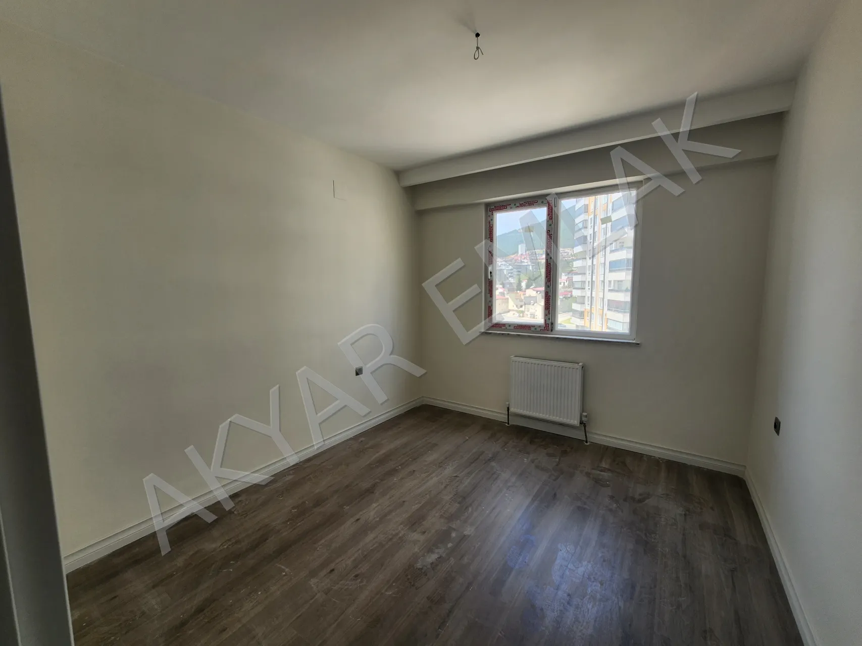 AKYAR EMLAK Binevler'de 5+1 Lüks Daire, Site İçi Geniş Metrekare — 29