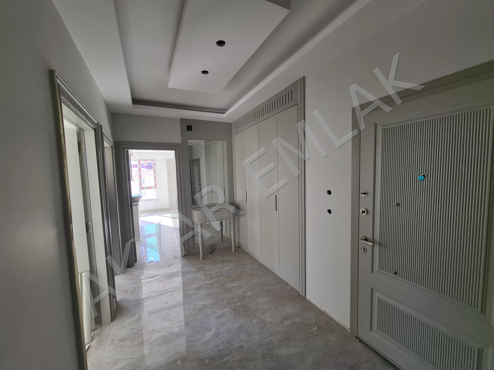 AKYAR EMLAK'DAN BİNEVLER MAH. 4+1 LÜKS SİTE İÇİ DAİRE — 17