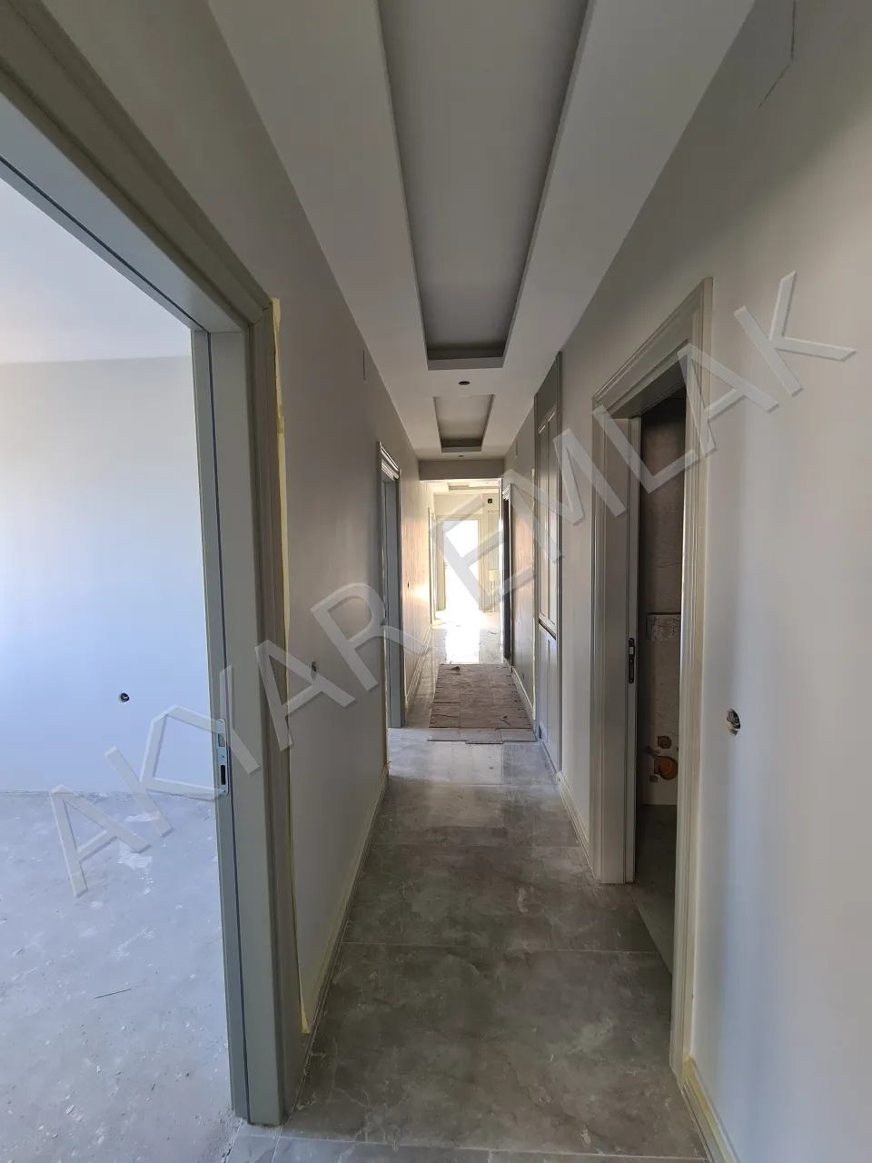 AKYAR EMLAK'DAN BİNEVLER MAH. 4+1 LÜKS SİTE İÇİ DAİRE — 3