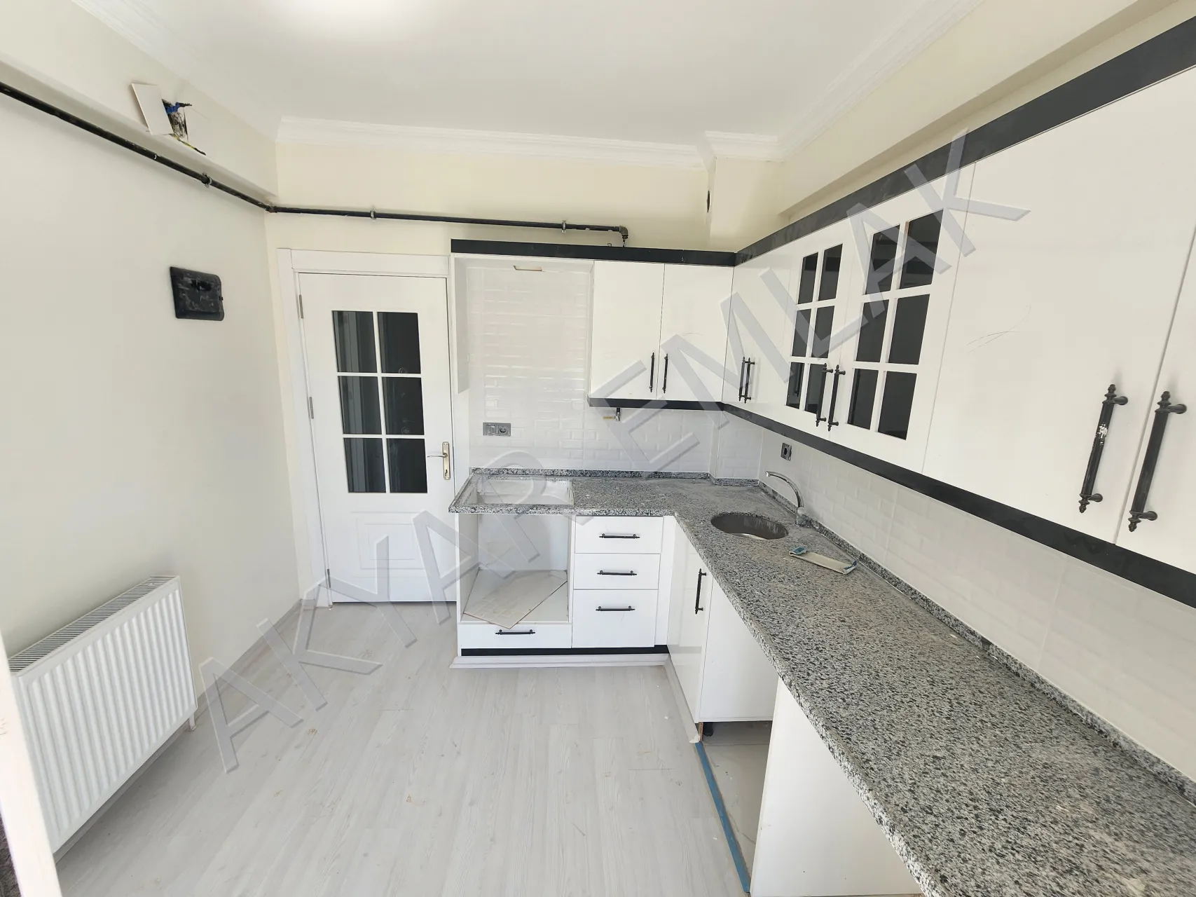 AKYAR EMLAK'DAN KARAMANLI MAH. SIFIR 2+1 FIRSAT DAİRE — 2
