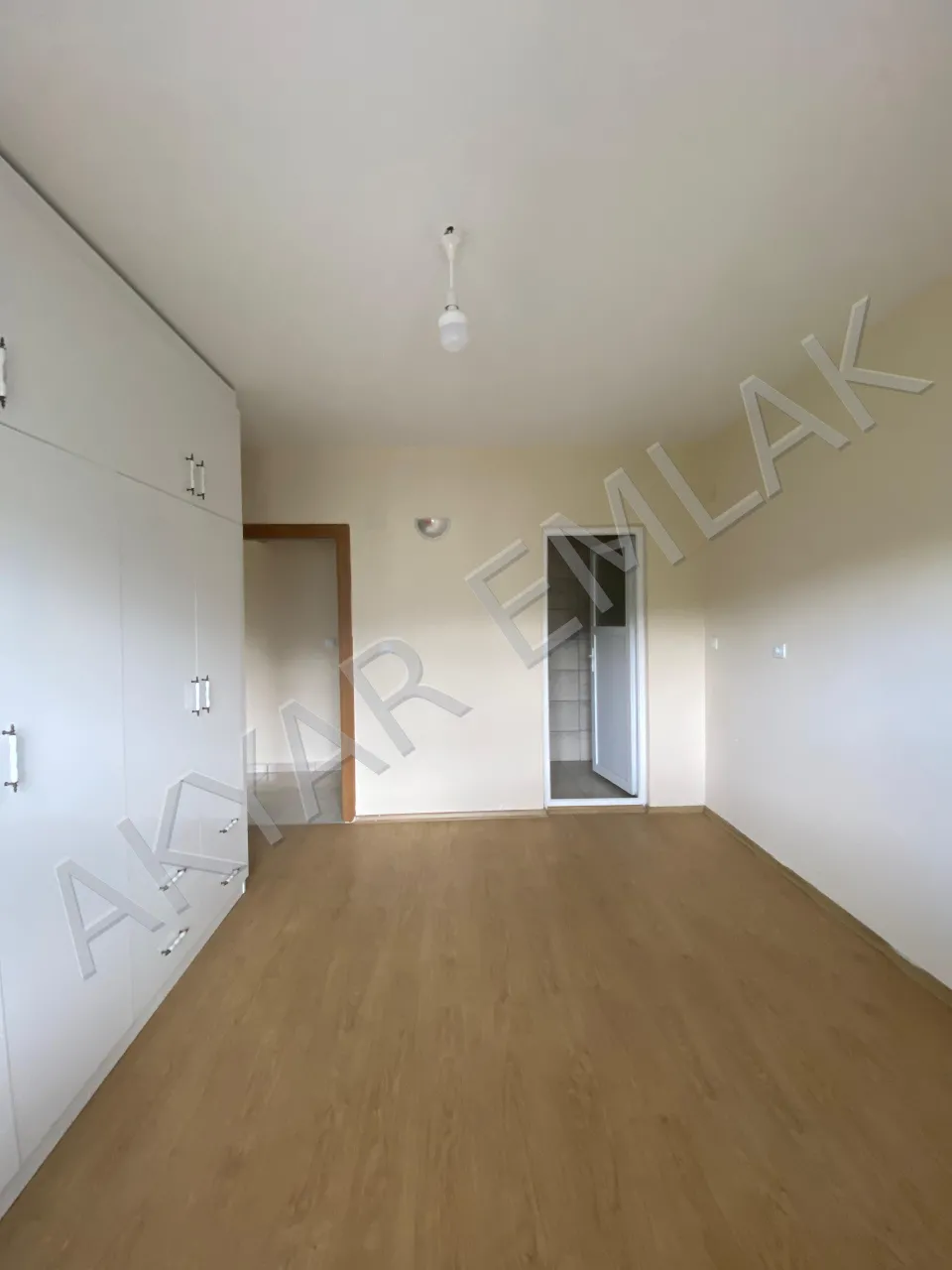 AKYAR EMLAK'DAN YENİKENT'TE 3+1 FULL YAPILI FIRSAT DAİRE — 36