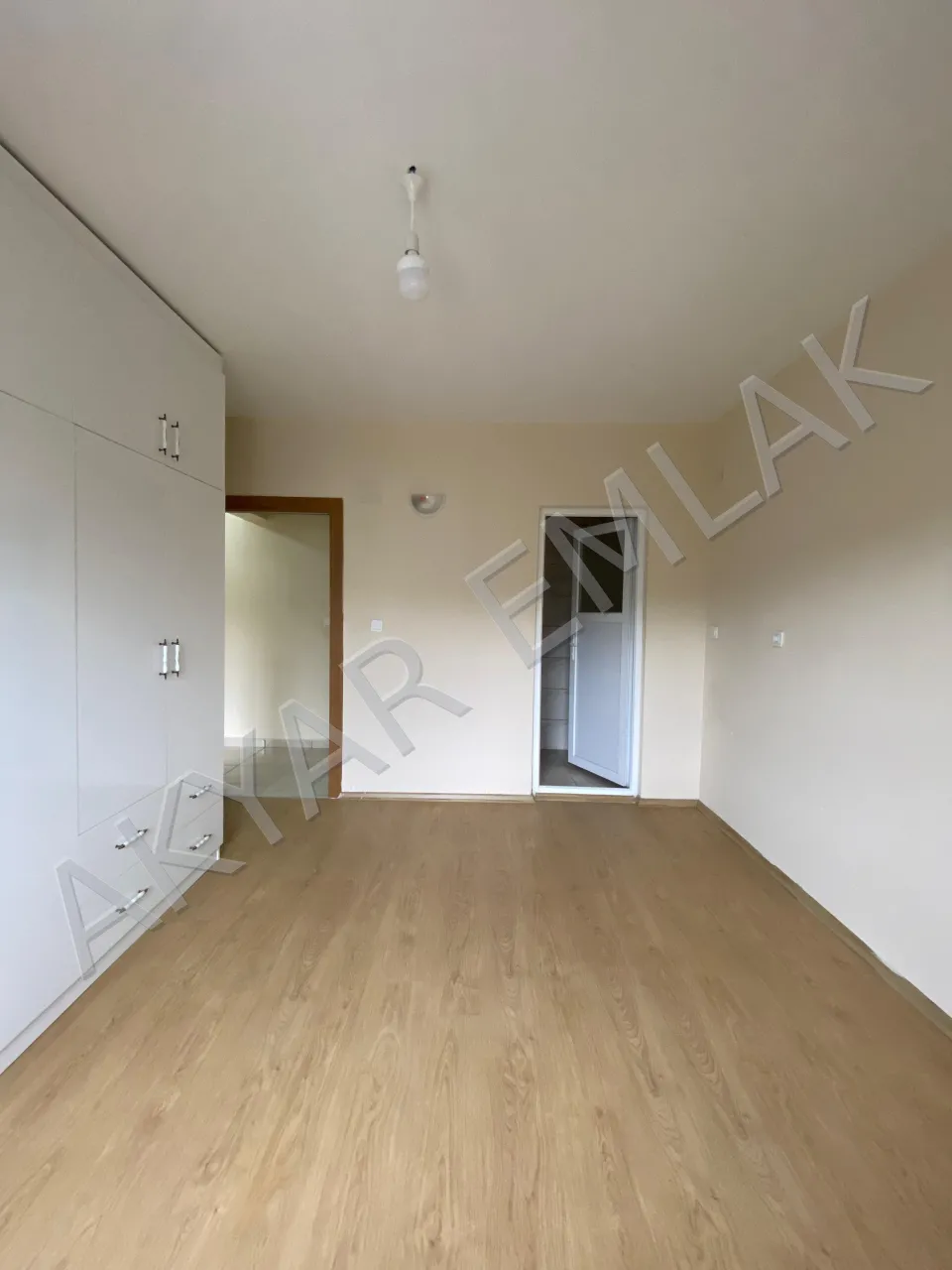 AKYAR EMLAK'DAN YENİKENT'TE 3+1 FULL YAPILI FIRSAT DAİRE — 27